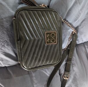 Itzy Ritzy  Crossbody Diaper Bag